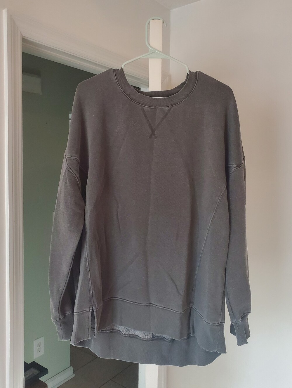 SO Kohls Brand Charcoal Gray Oversized Sweatshirt